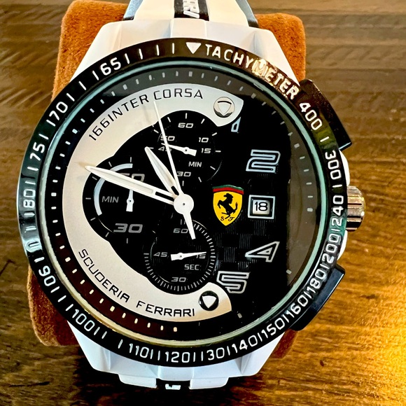 🔥Ferrari Black and White Stainless Steel Watch - Picture 1 of 9